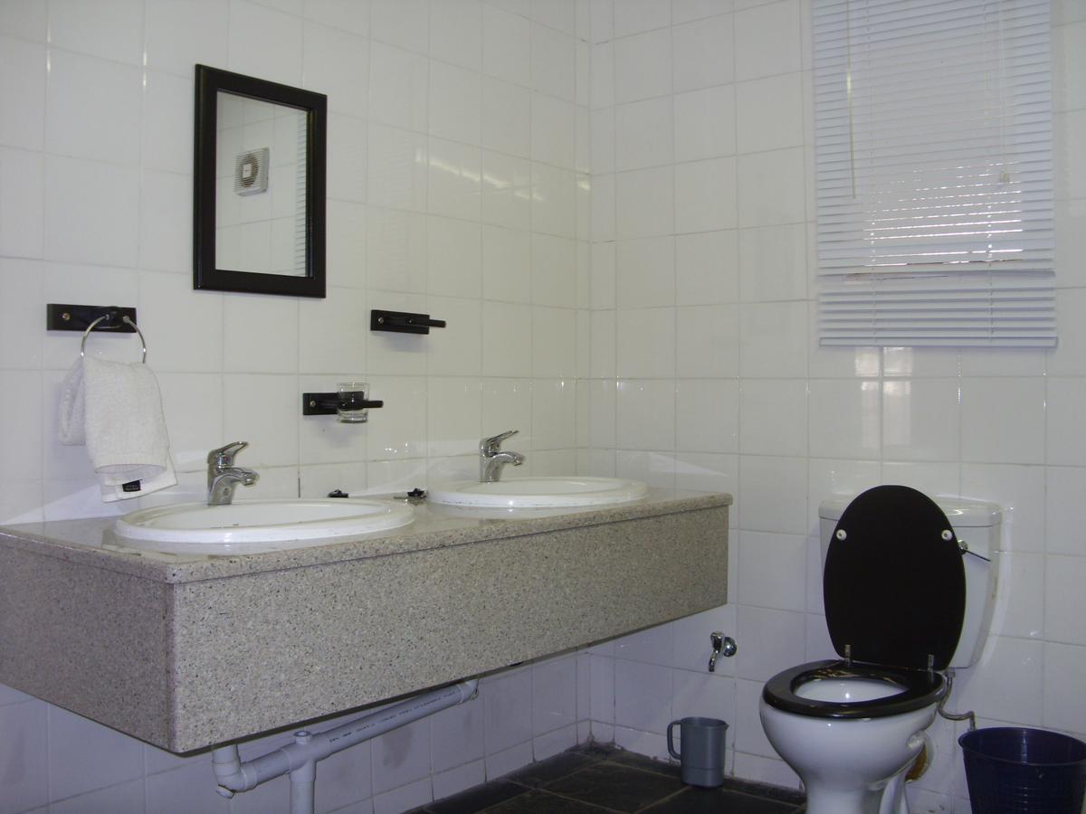 Ezulwini Berg Resort Ethels Drive Экстерьер фото