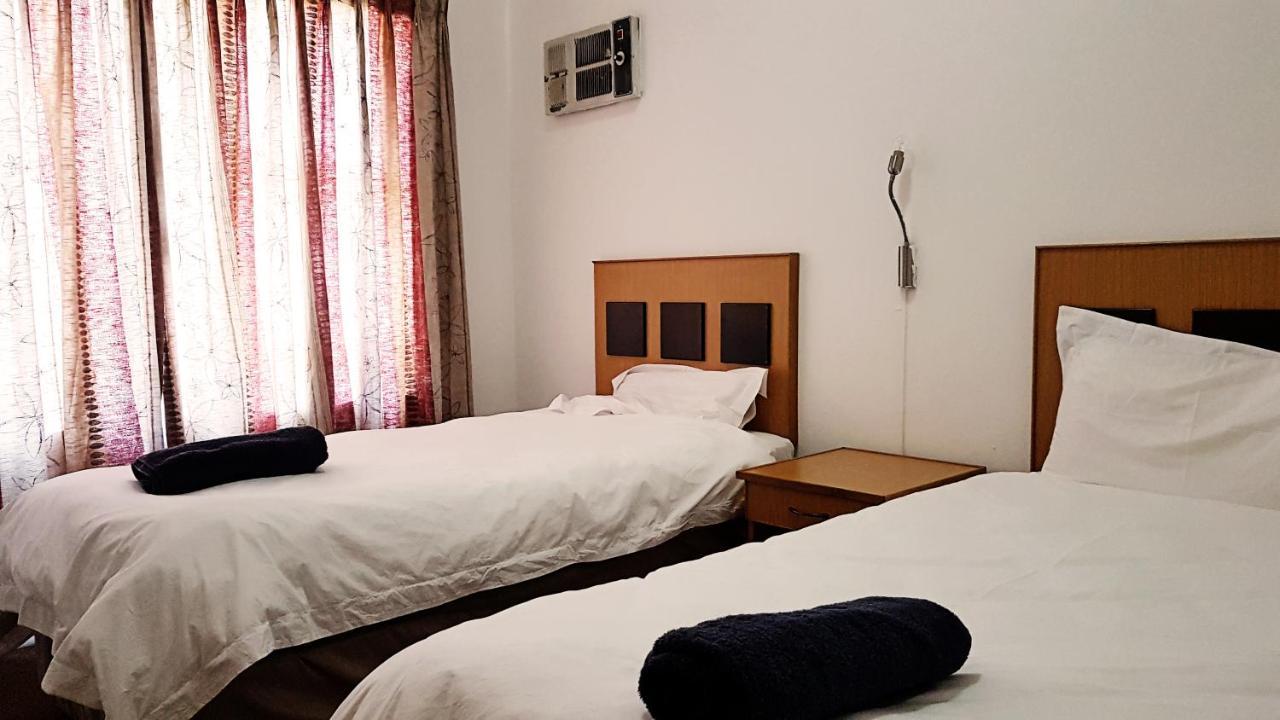 Ezulwini Berg Resort Ethels Drive Экстерьер фото
